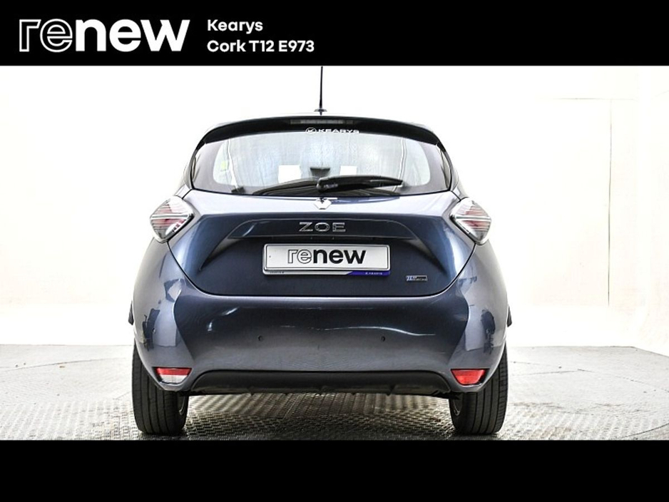 2022 Renault Zoe - image 10