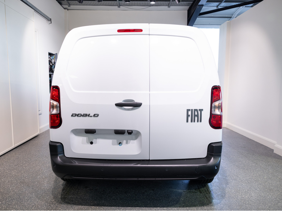 2026 Fiat Doblo - image 5