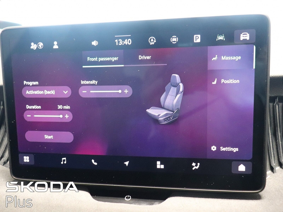 2025 Skoda Superb - image 16