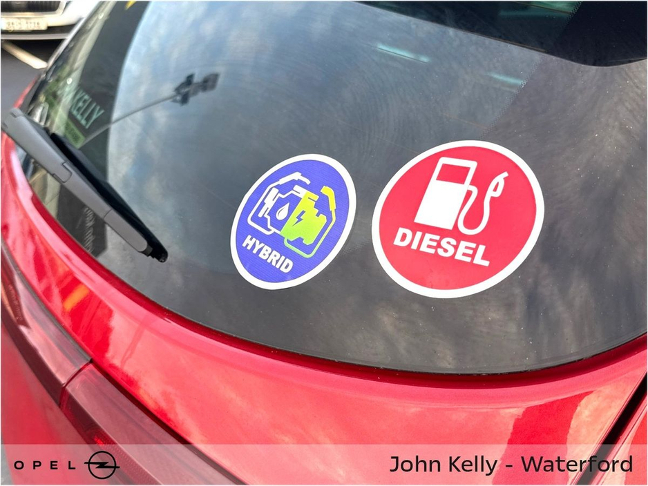 2022 Kia Sportage - image 10