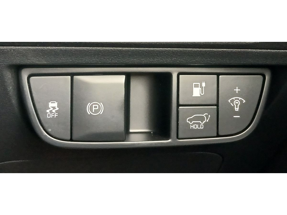 2026 Kia EV6 - image 12