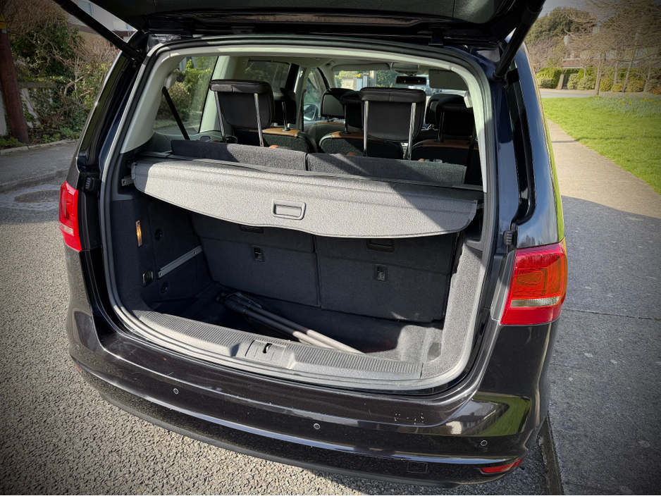 2014 Volkswagen Sharan - image 9