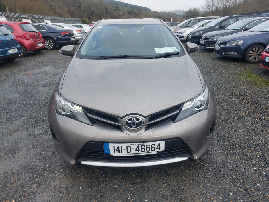 2014 Toyota Auris 1.33 VVT-I ACTIVE S/S 100 100BHP 5DR €8,500