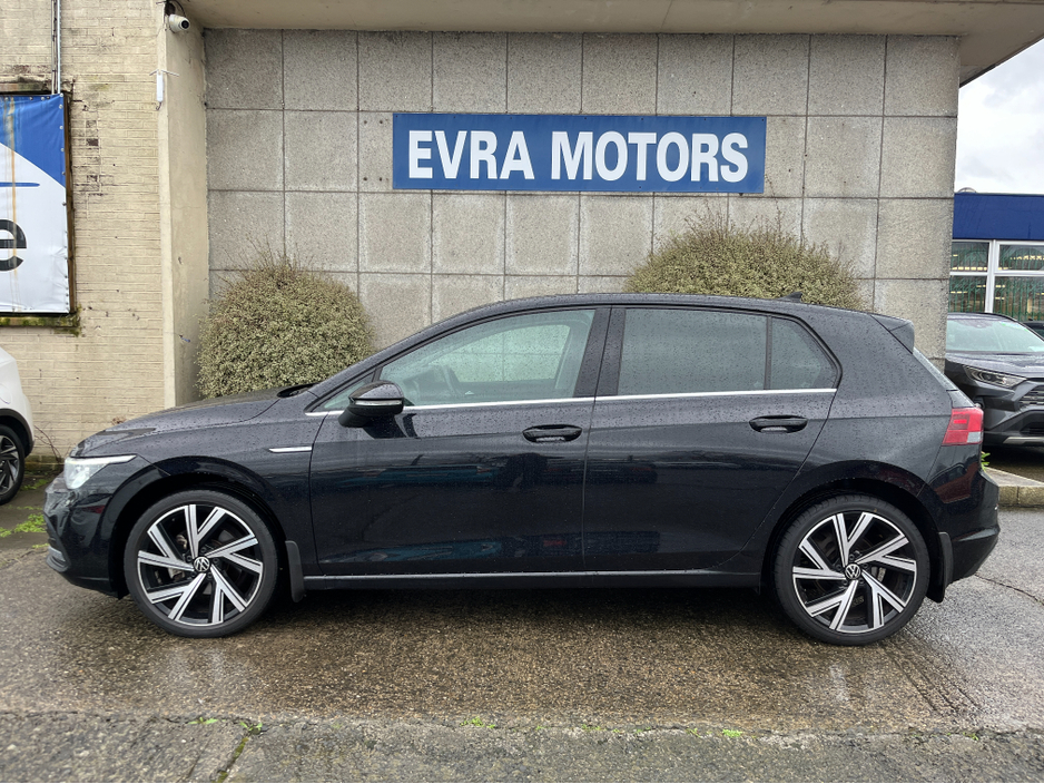 2021 Volkswagen Golf - image 6