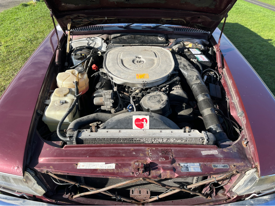 1987 Mercedes-Benz SL Class 420SL ONLINE AUCTION €8,000