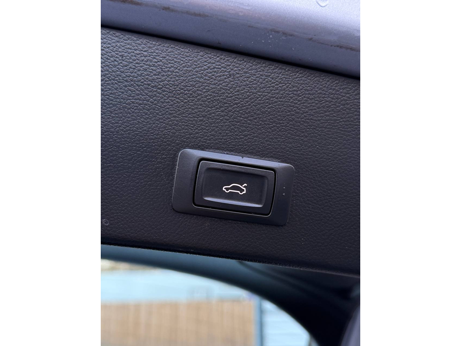 2016 Audi A6 - image 30