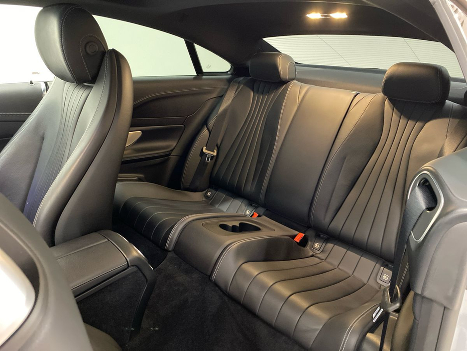 2022 Mercedes-Benz E Class - image 4