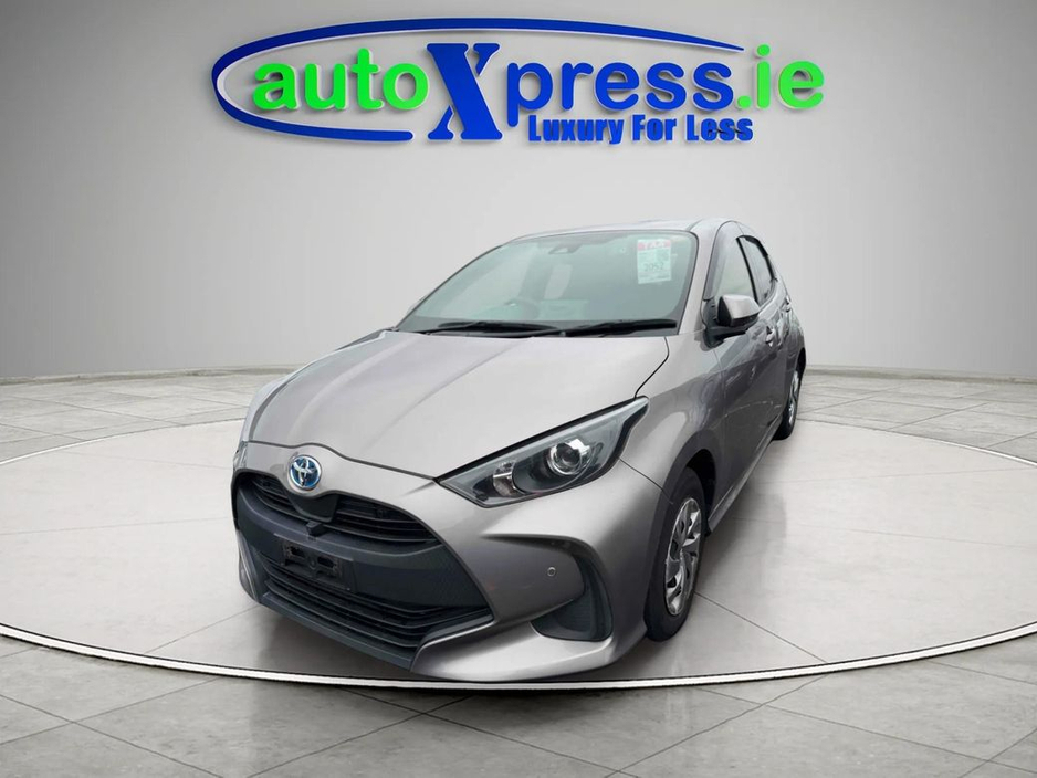 2020 Toyota Yaris - image 5