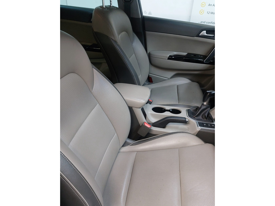 2017 Kia Sportage 1.7 PLATINUM : Leather Seats / Rev Camera / Sat Nav €14,750