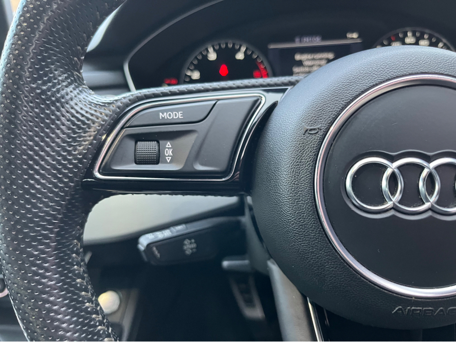 2017 Audi A4 - image 18