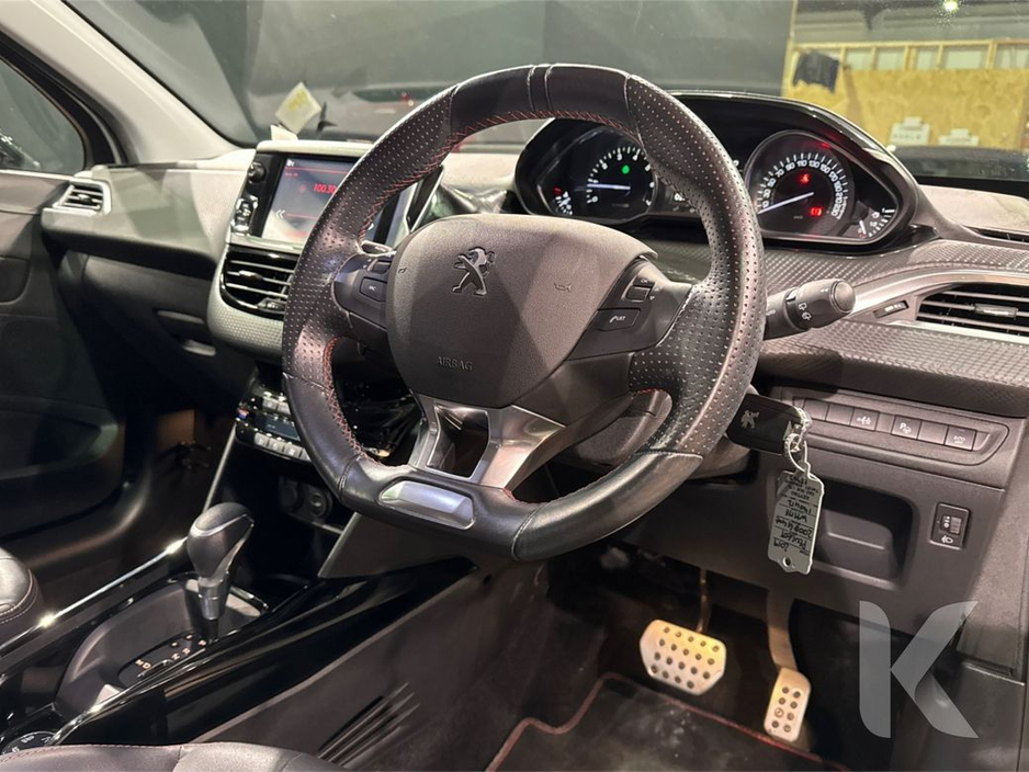 2019 Peugeot 2008 GT LINE - HALF LEATHER - FACTORY ALLOYS - CRUISE CONTROL - REAR CAMERA €15,950