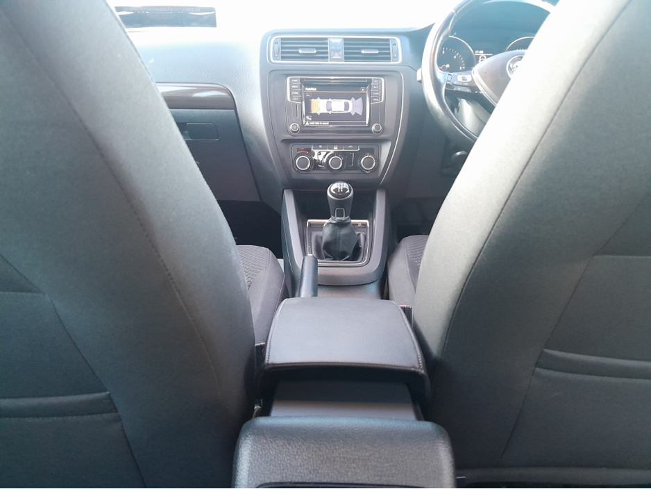 2016 Volkswagen Jetta CL 2.0 TDI MANUAL 5SPEED 110BHP 4DR €8,950