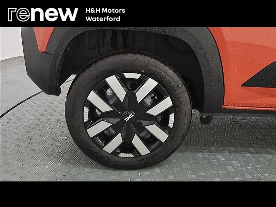 2026 Dacia Spring - image 9