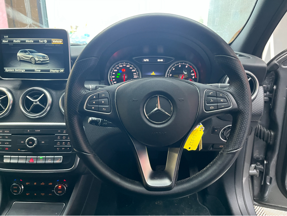 2016 Mercedes-Benz A Class - image 7