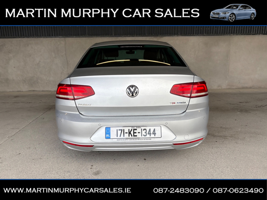 2017 Volkswagen Passat - image 7