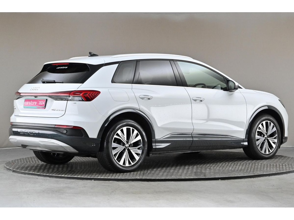 2024 Audi Q4 e-tron E-TRON 45 SPORT €42,490