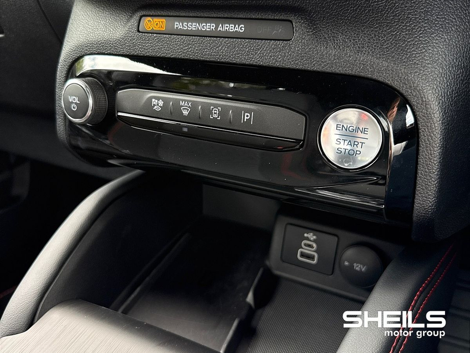 2025 Ford Kuga ST-Line Automatic 2.5 Petrol Hybrid *Demo*