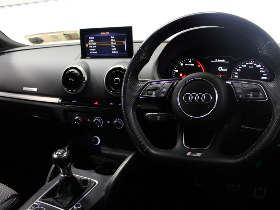 2018 Audi A3 - image 16