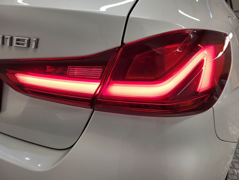 2024 BMW 1 Series 118i €35,975