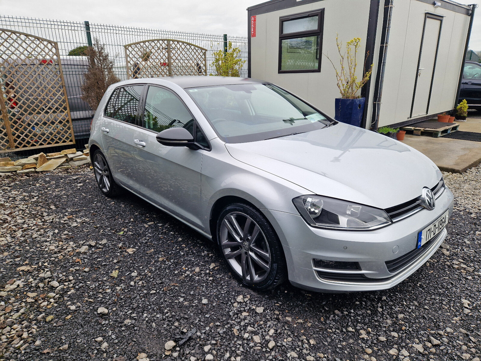 2017 Volkswagen Golf 1.6 TDI 5DR 115HP Highline DSG €13,950