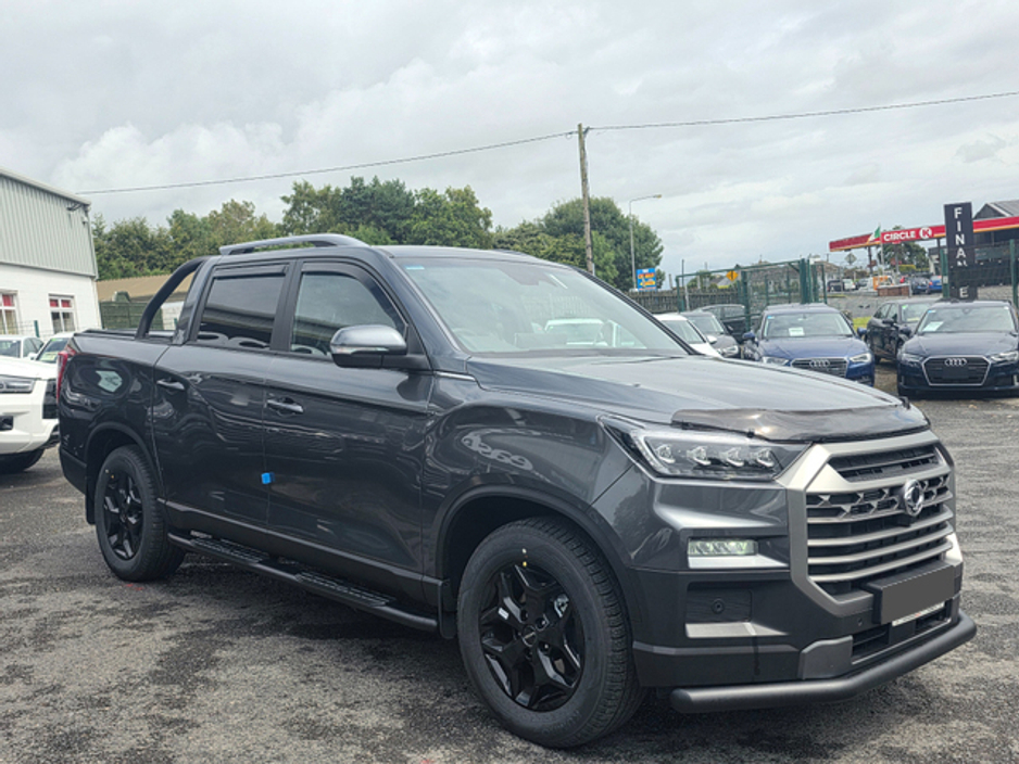 2025 Ssangyong Musso 2.2 PICK UP 5 SEATER COMMERCIAL 4WD 200 BHP 3.5 TON TOWING CAPACITY REV-CAMERA // 5 YEAR WARRANTY // APPLY FOR FINANCE TODAY // THE BEST VALUE PICK UP IN IRELAND // €43,950