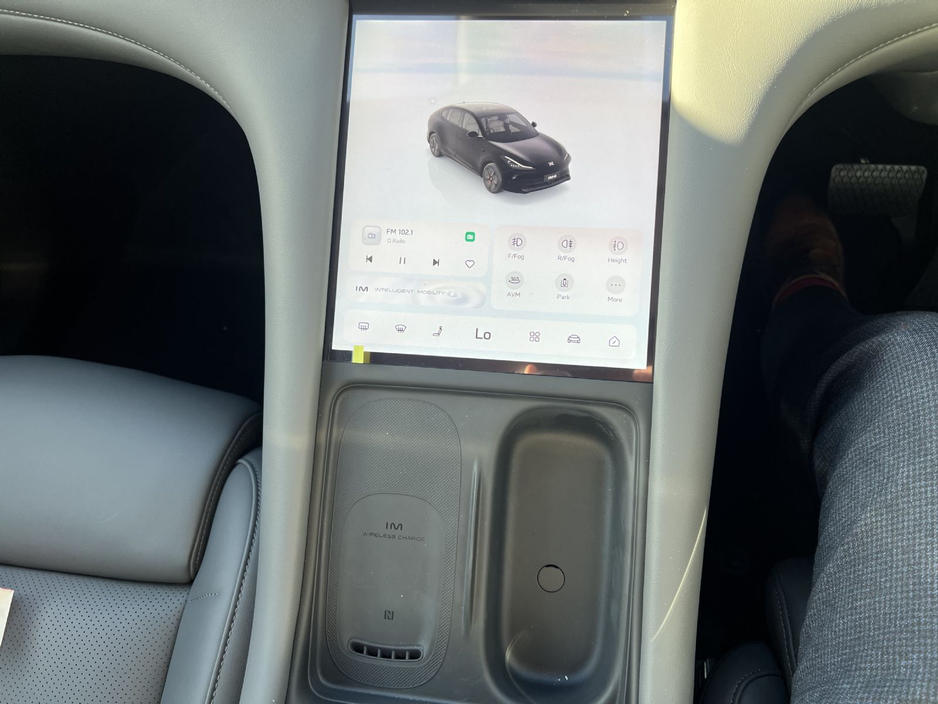 2025 MG MG IM6 LONG RANGE