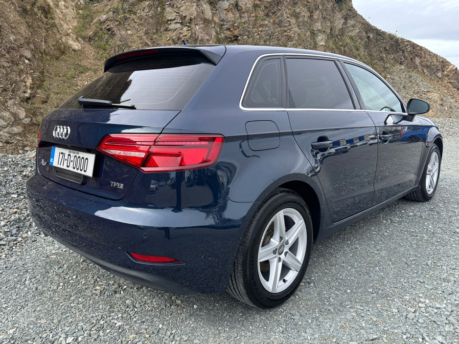 2017 Audi A3 - image 3