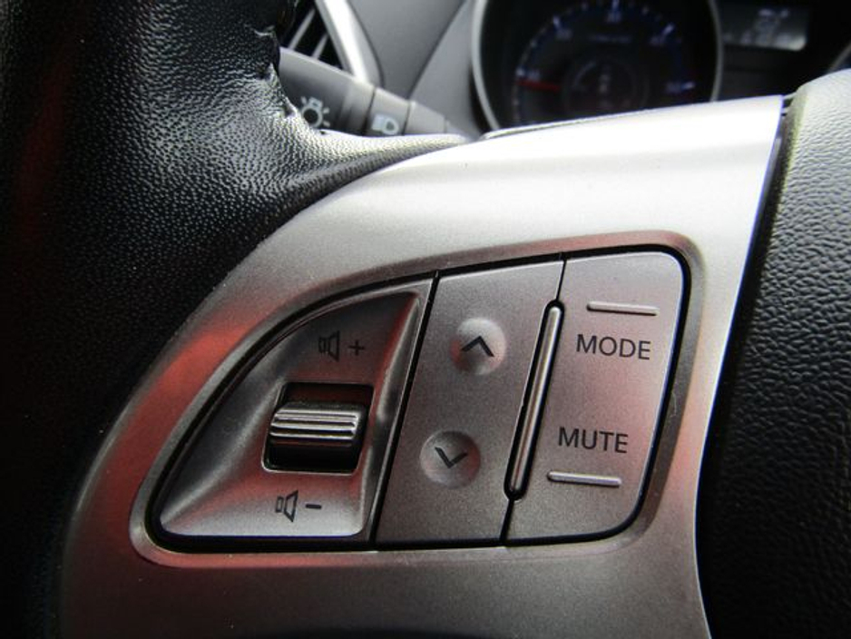 2013 Hyundai ix35 - image 33