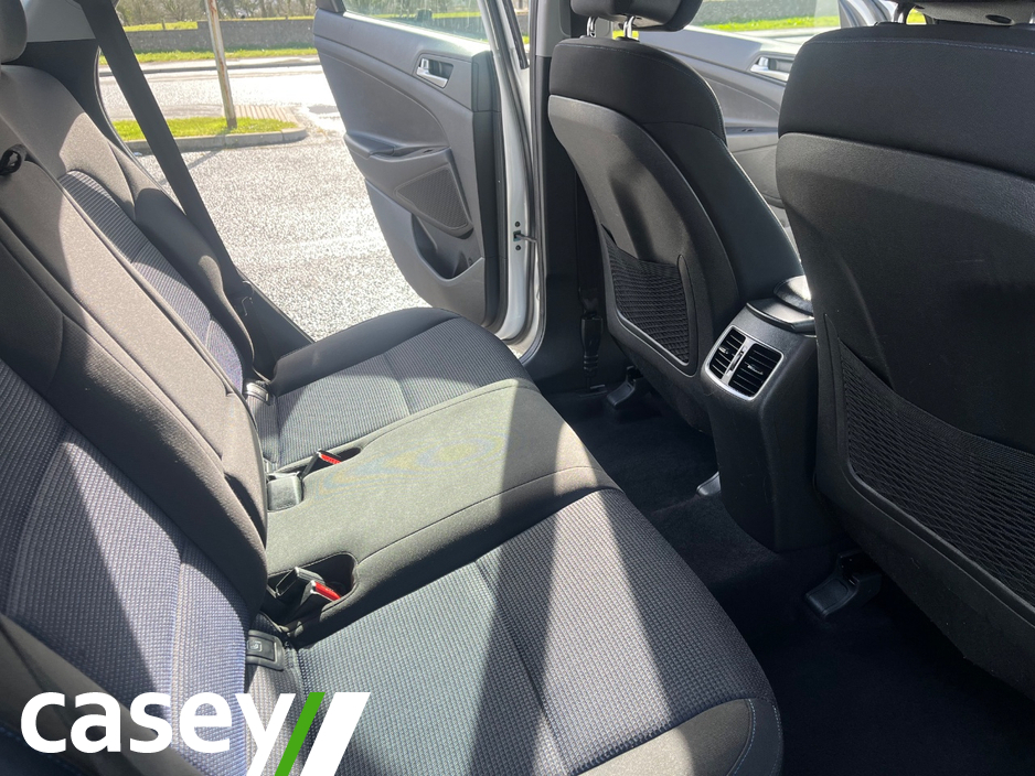 2018 Hyundai Tucson - image 16