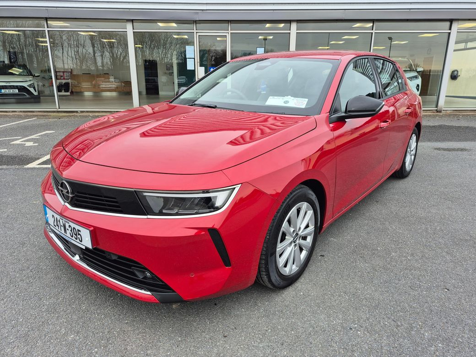 2024 Opel Astra - image 2