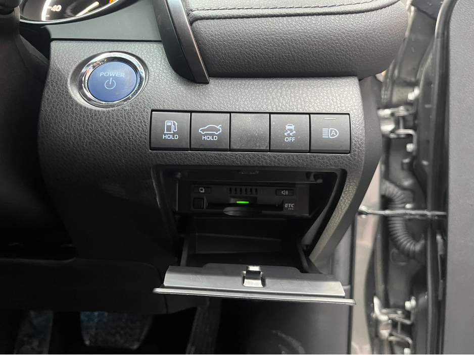 2022 Toyota Camry €32950 2022 TOYOTA CAMRY X 2.5 AUTOMATIC / CRUISE CONTROL / REVERSE CAMERA AND MORE €32,950