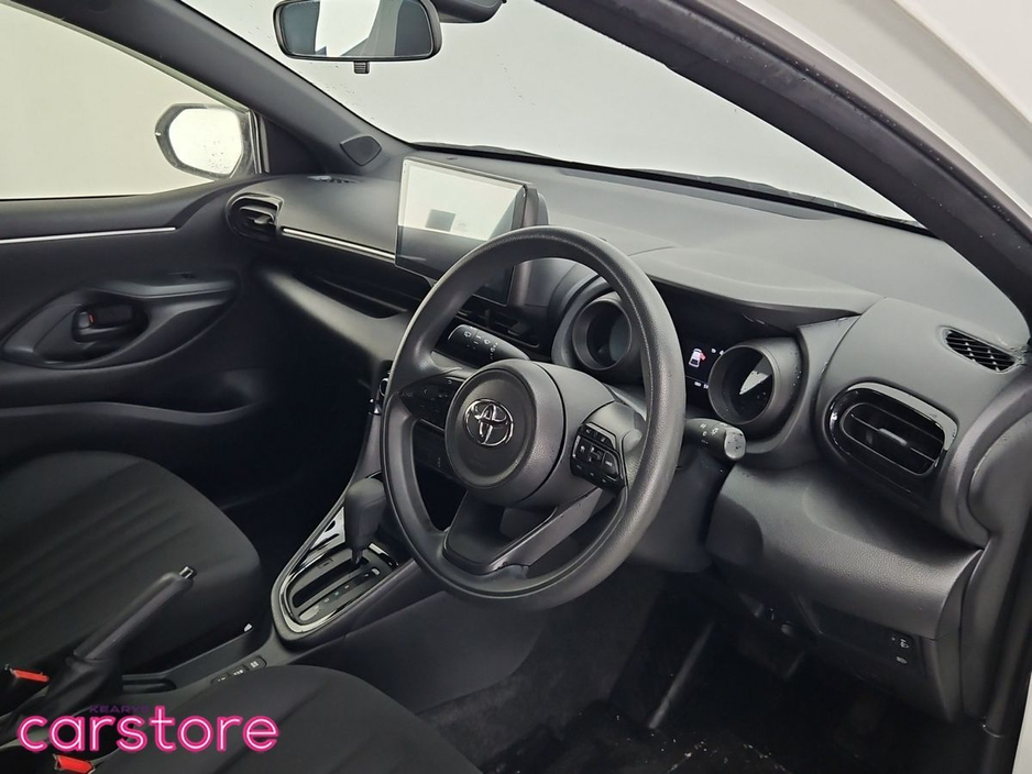 2020 Toyota Yaris 1.5 Hybrid 5Dr Auto €16,880