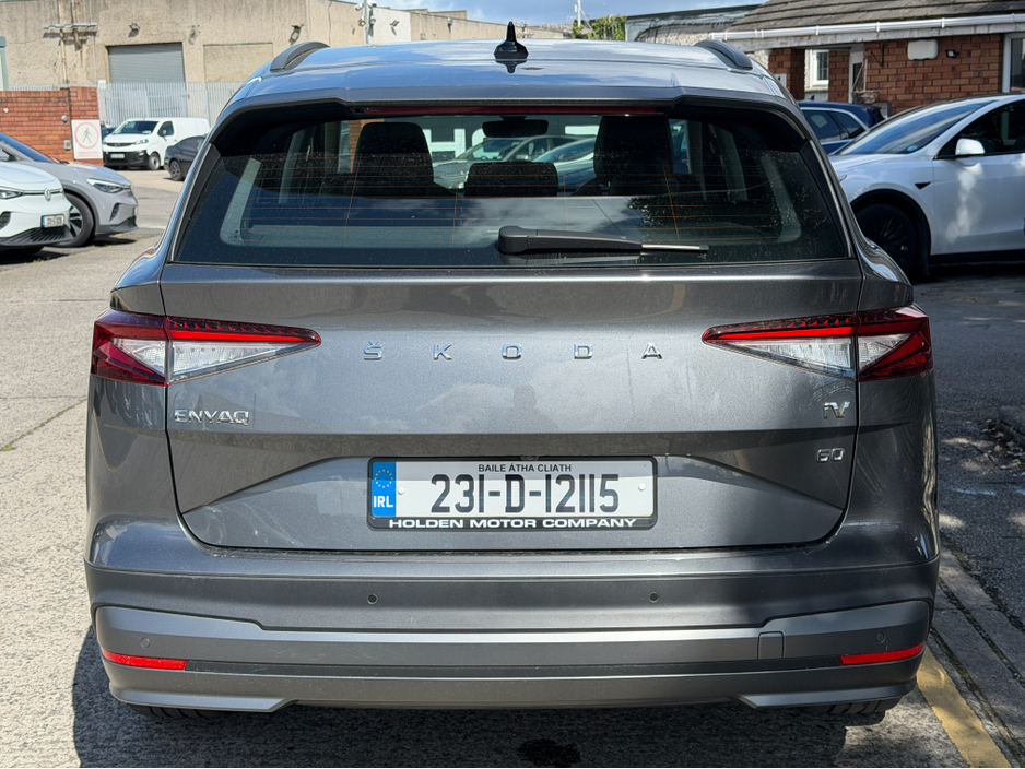 2023 Skoda Enyaq - image 10