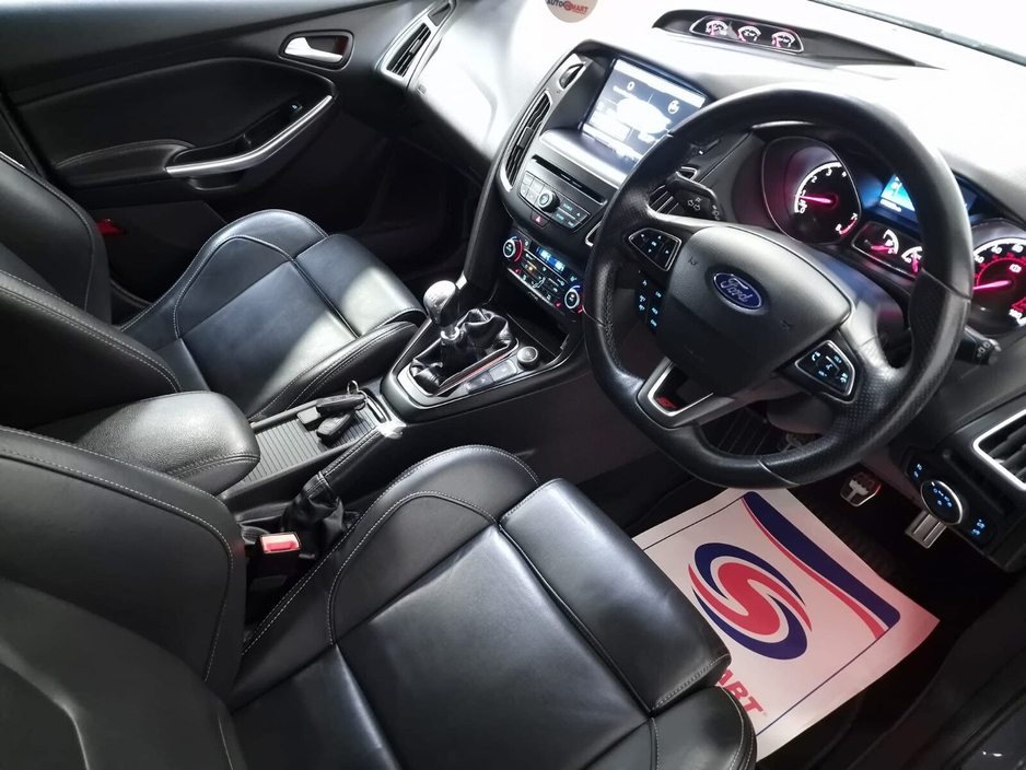 2015 Ford Focus 2.0 EcoBoost 250PS ST2 €18,950