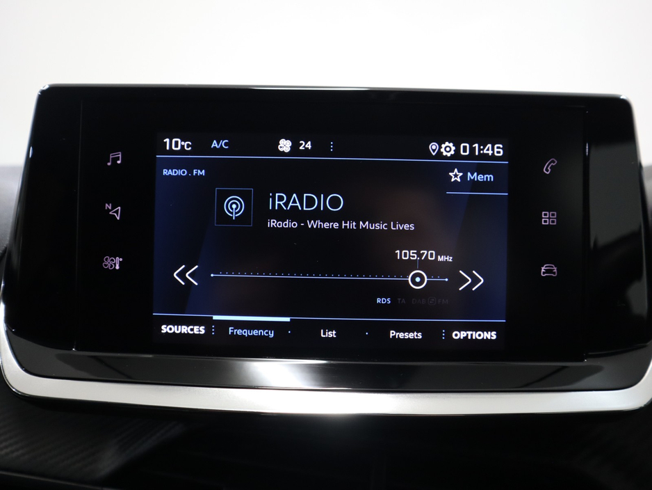 2023 Peugeot 208 - image 17