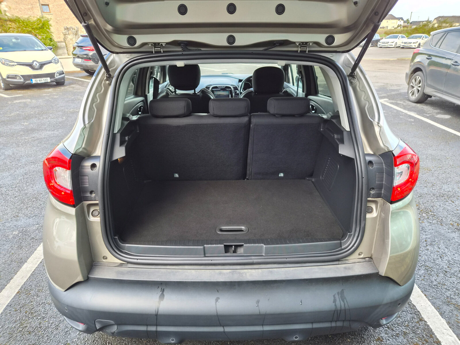 2016 Renault Captur - image 4