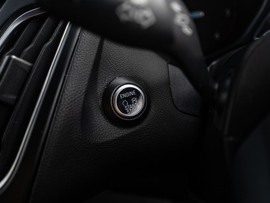 2017 Ford Focus - image 19