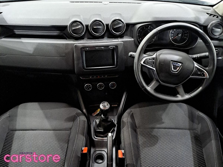 2019 Dacia Duster - image 11