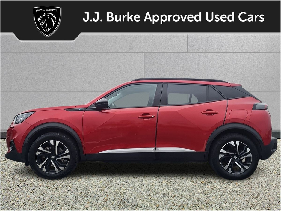 2022 Peugeot 2008 - image 3