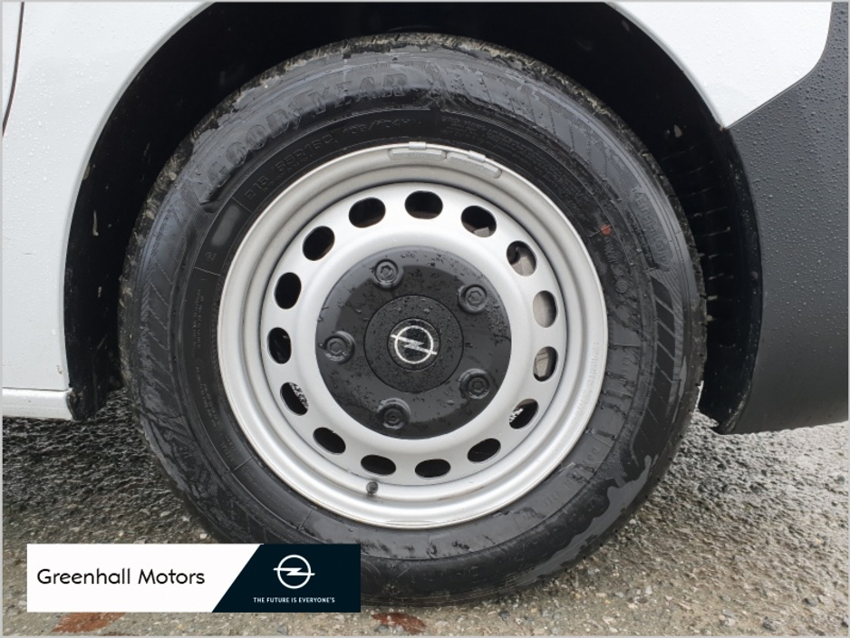 2026 Opel Vivaro - image 10