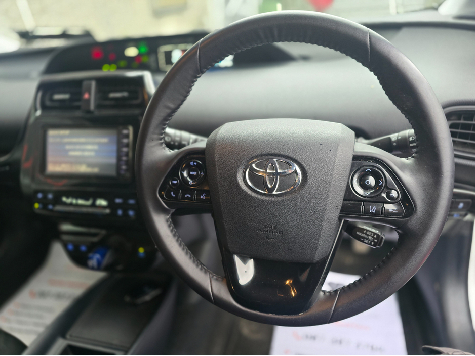 2020 Toyota Prius 6AA-ZVW51 €21,950