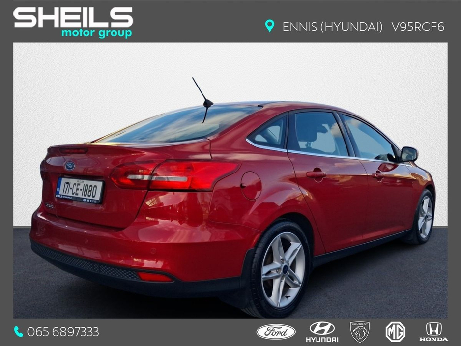 2017 Ford Focus - image 2