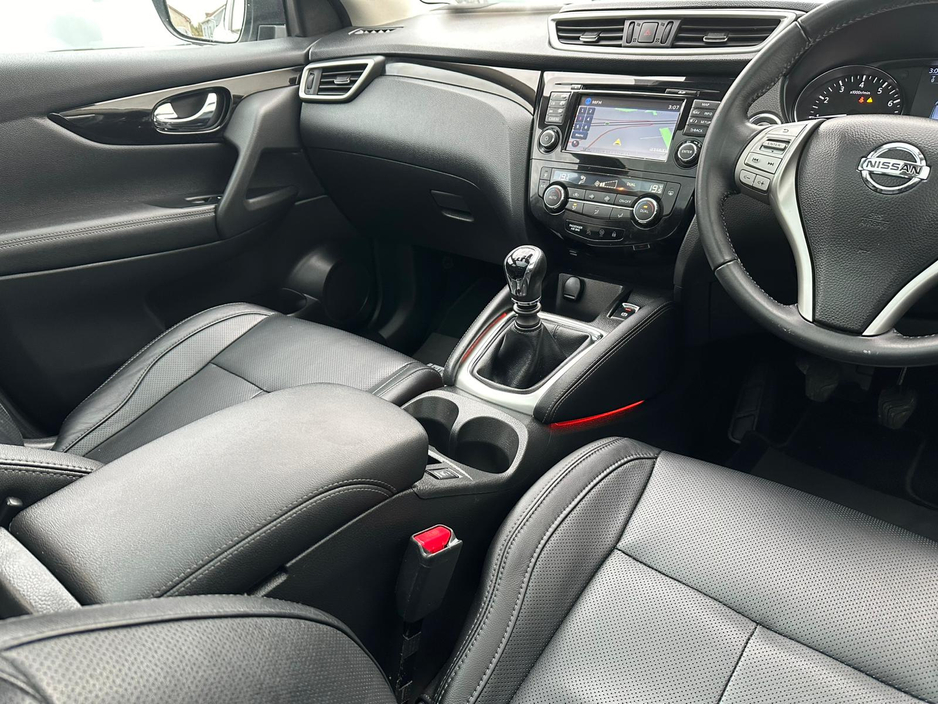 2017 Nissan Qashqai - image 16