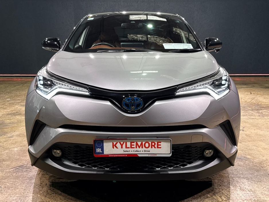 2019 Toyota C-HR - image 8