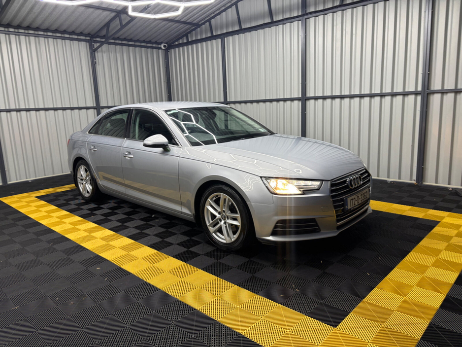 2017 Audi A4 - image 2