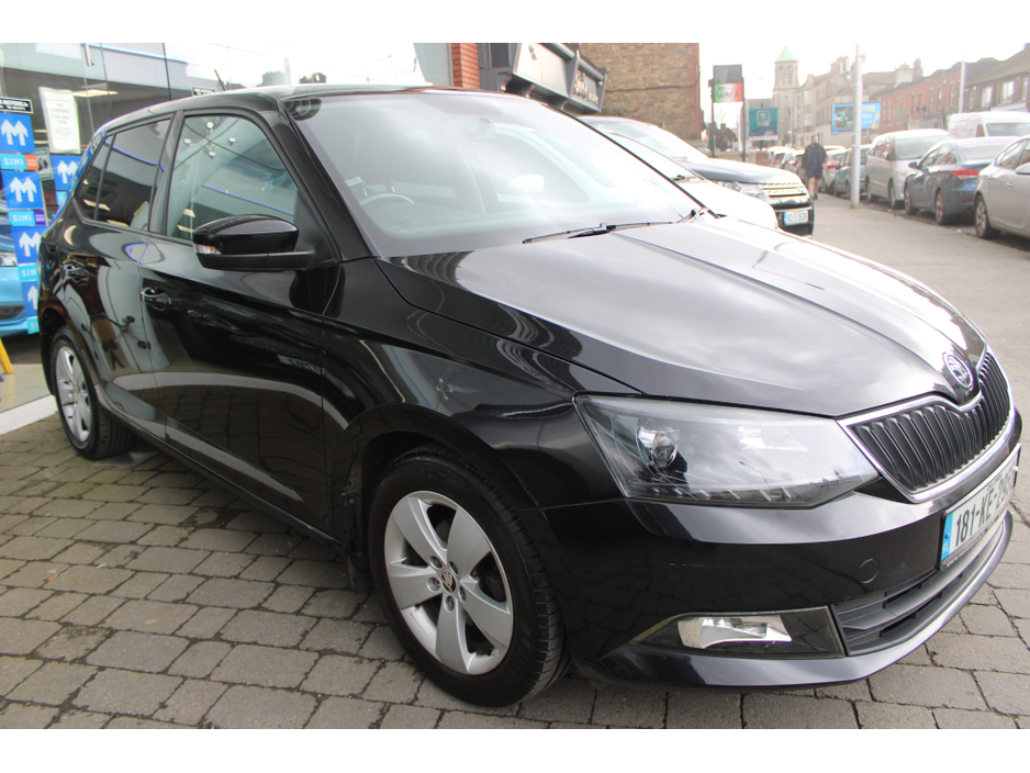 2018 Skoda Fabia - image 2