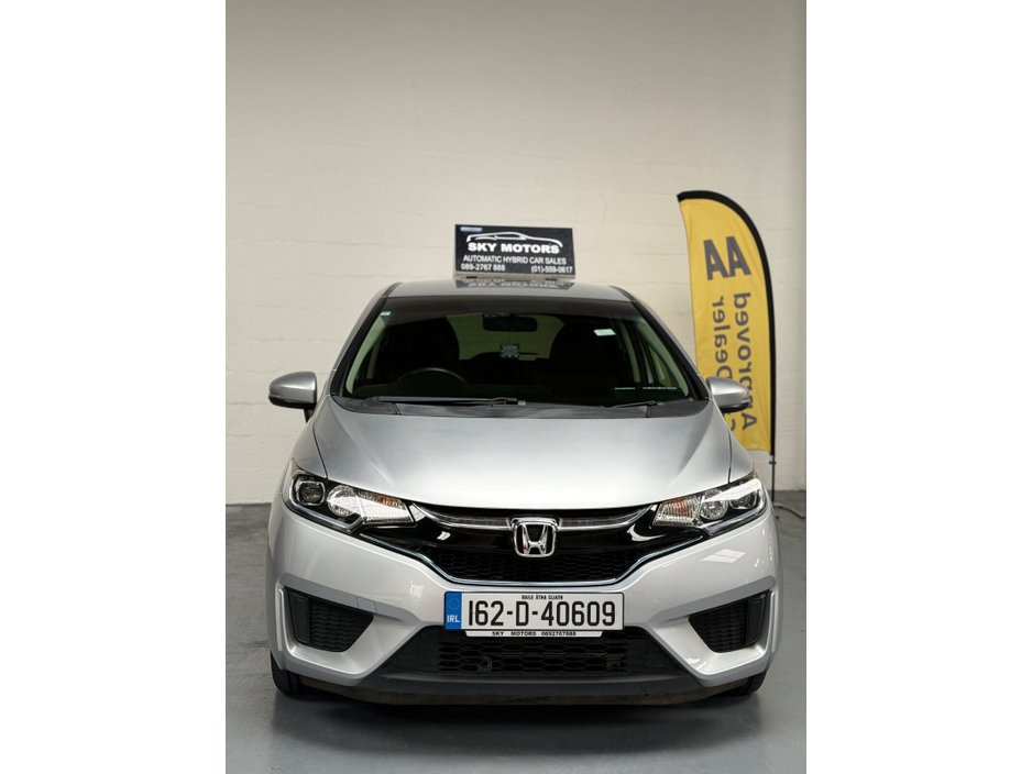 2016 Honda Fit  €10,990