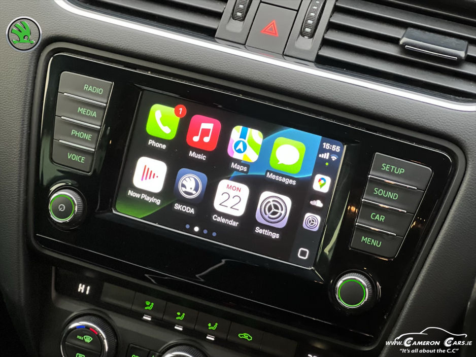 2016 Skoda Octavia STYLE 1.6 TDI CARPLAY XENON €9,950