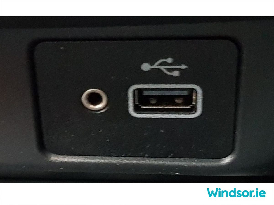 2023 Nissan Juke - image 21