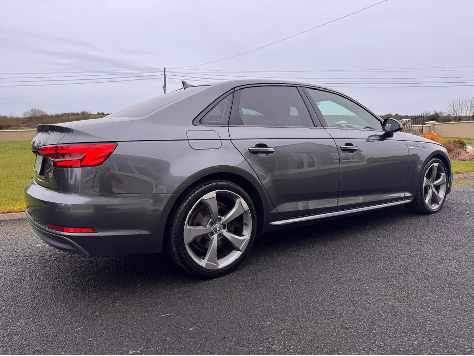 2016 Audi A4 S LINE TDI S-A €18,950